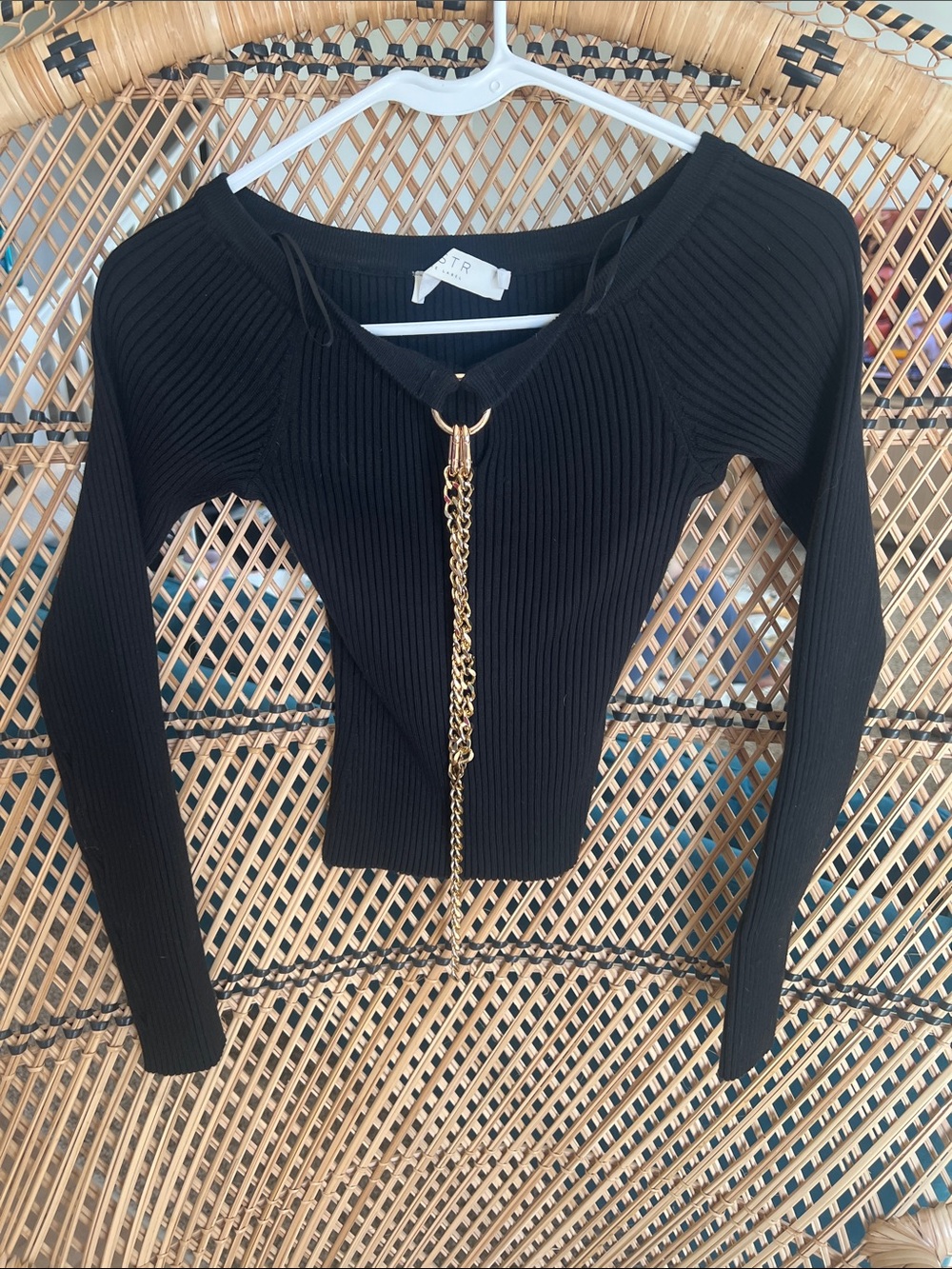 Black Ribbed Long-Sleeve Top with Gold Chain Detail